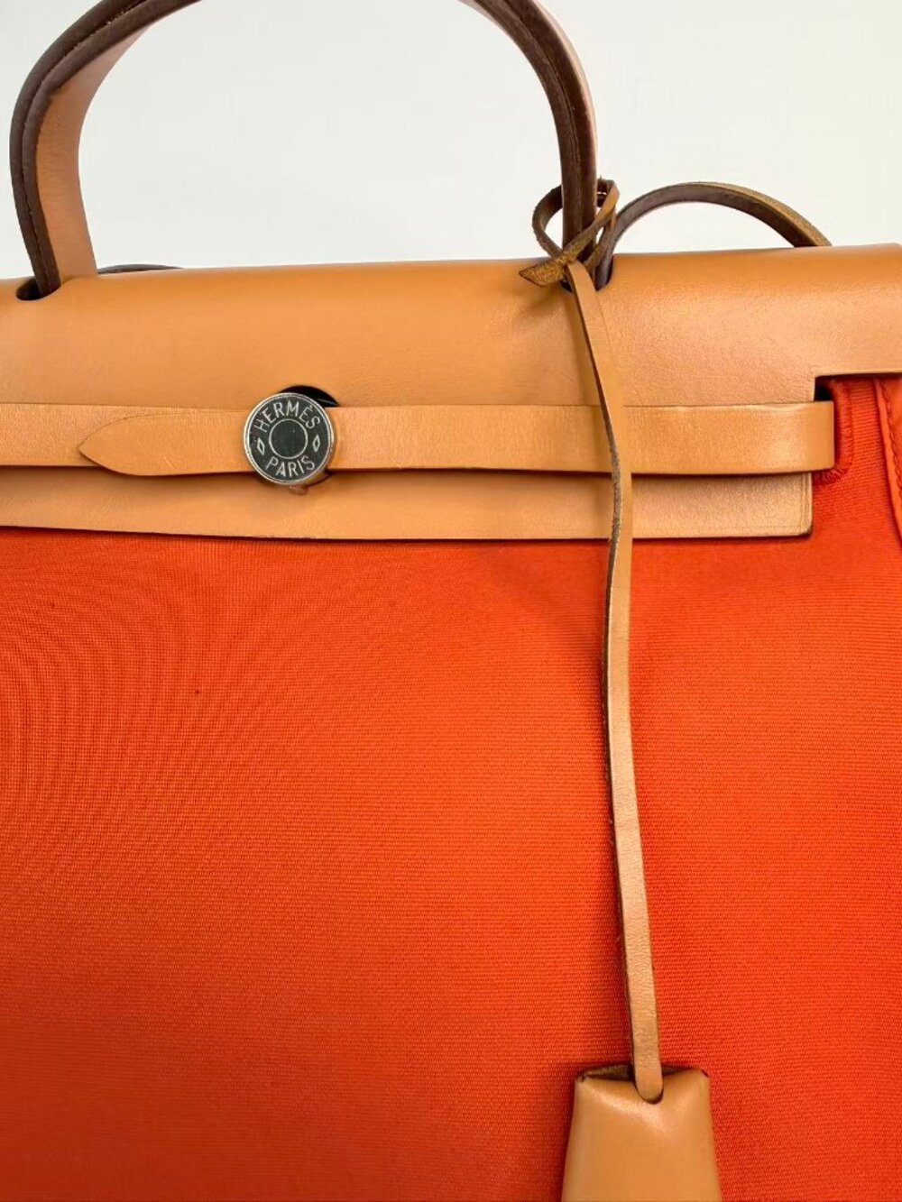 Hermès Herbag Zip 31 Orange Canvas & Natural Vache Hunter Leather Handbag - Picture 9 of 12